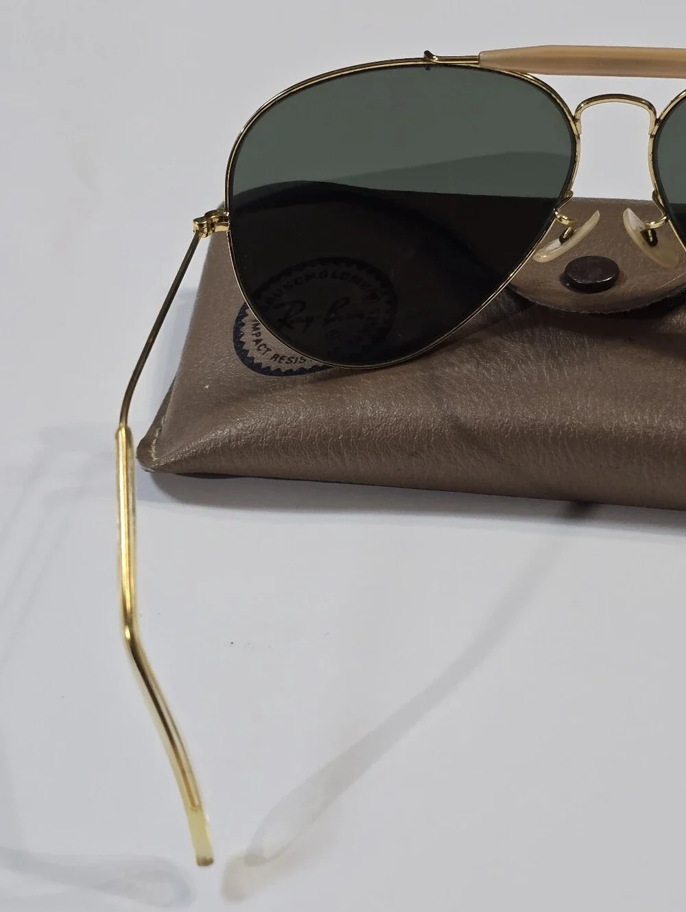 Vintage 60s Ray-Ban Men’s Gold Aviator Sunglasses 62[]14